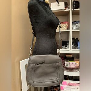 MARC JACOBS LEATHER CROSSBODY FOLD OVER FLAP BAG